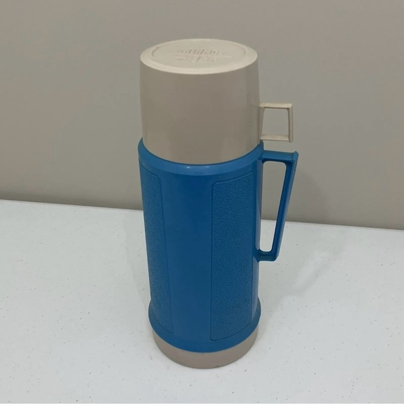 Vintage Bright Blue Thermos Narrow Neck 11.5” Model 25Q - Picture 2 of 8